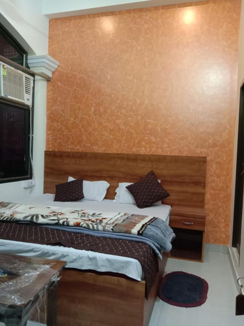 Ramam Hotel By Naavagat 700Mtr From Shri Ram Janambhumi Ayodhya エクステリア 写真
